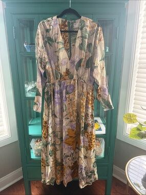 ASOS Cream Floral V‑Neck Maxi Gown Dress with Yellow & Lavender Flowers EUC